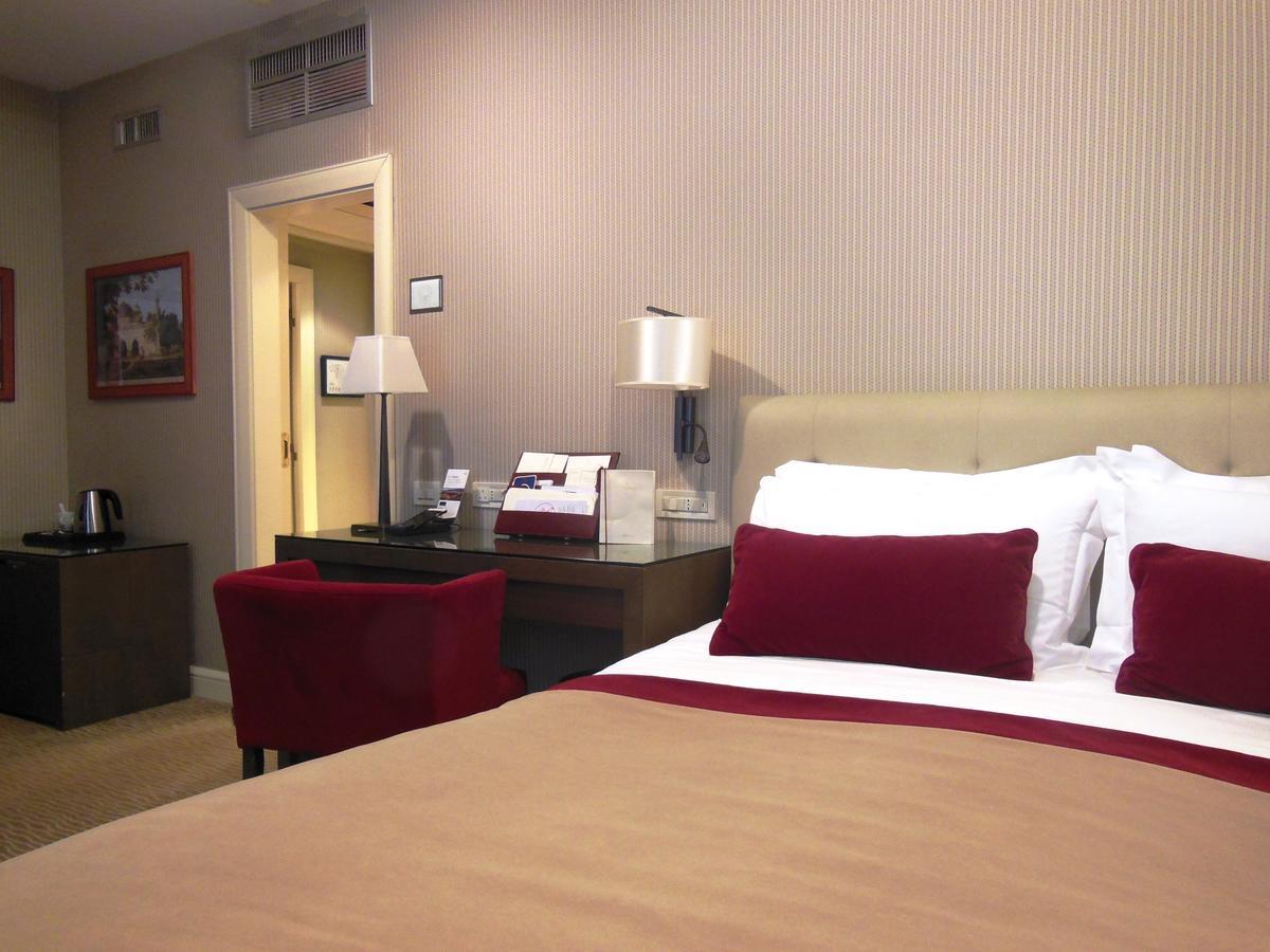 Dei Borgognoni Hotel 4*