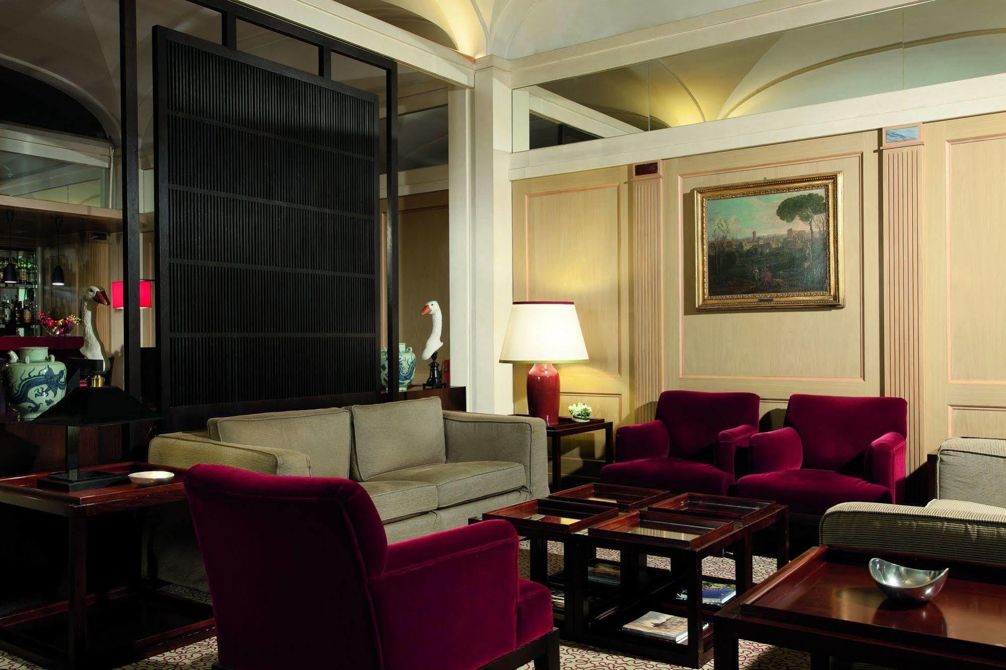 Hotel Dei Borgognoni 4*